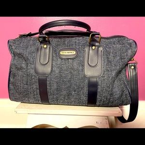 COPY - Vintage Sax on Fifth travel bag in excellent condition